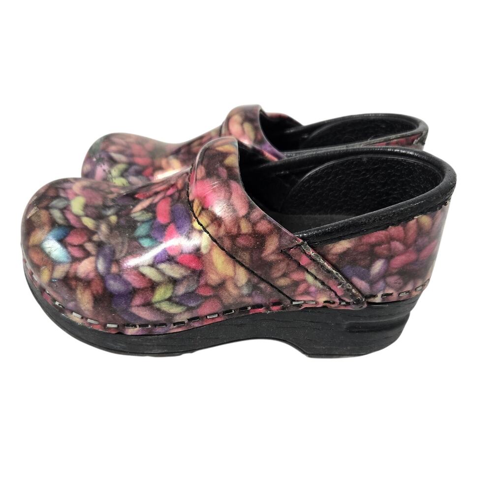 Dansko Toddler Kids Clogs Size 26 Yarn String Colorful Print EU size 26 (9.5)